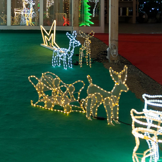 Renna con Slitta e Tubo LED Bianco Caldo