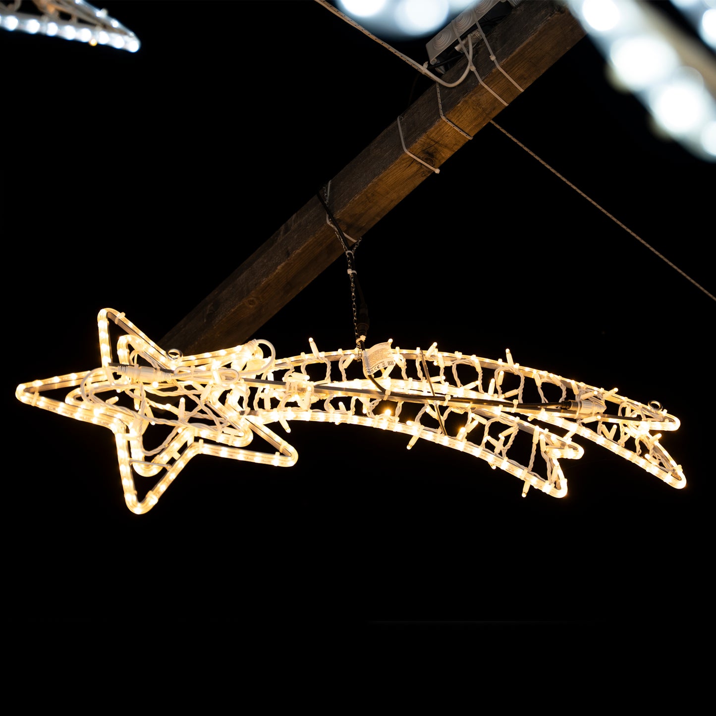 Figura natalizia doppia cometa con tubo LED e luci a lucciolone