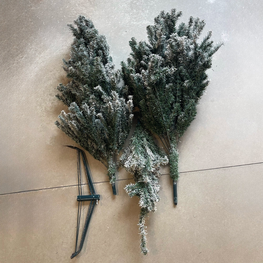 Albero artificiale Canadian innevato 240 cm