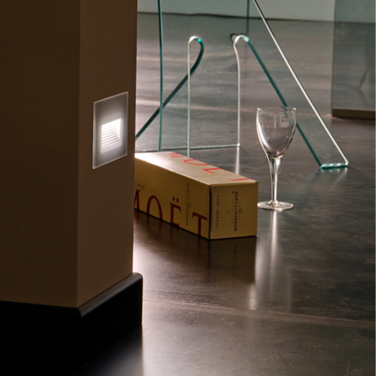 STILE NEXT 503 ASIMMETRICO Lombardo LL643 - Segnapasso LED Incasso