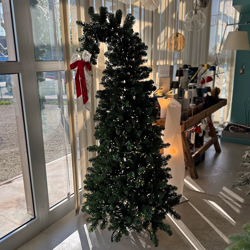 FLRGRINCHWW210_0x000000003A4696F0.webp