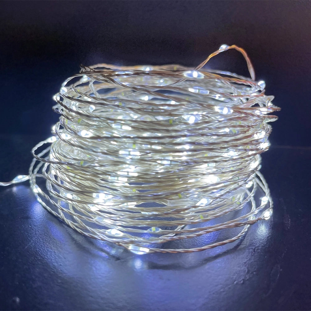 Catena luminosa con 20 gocce LED multicolore su filo di rame