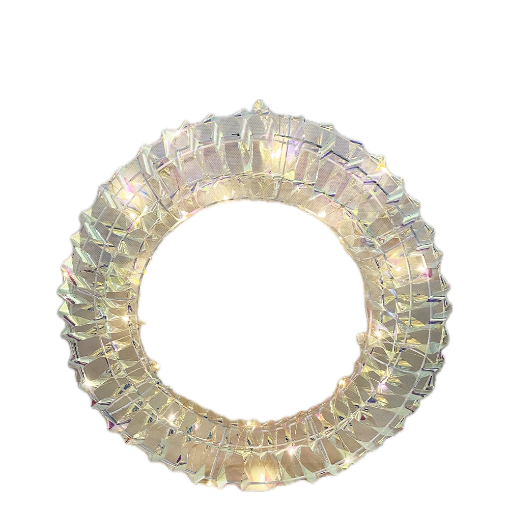 Corona natalizia Prestige Rainbow da 40 cm con 20 gocce LED bianco caldo