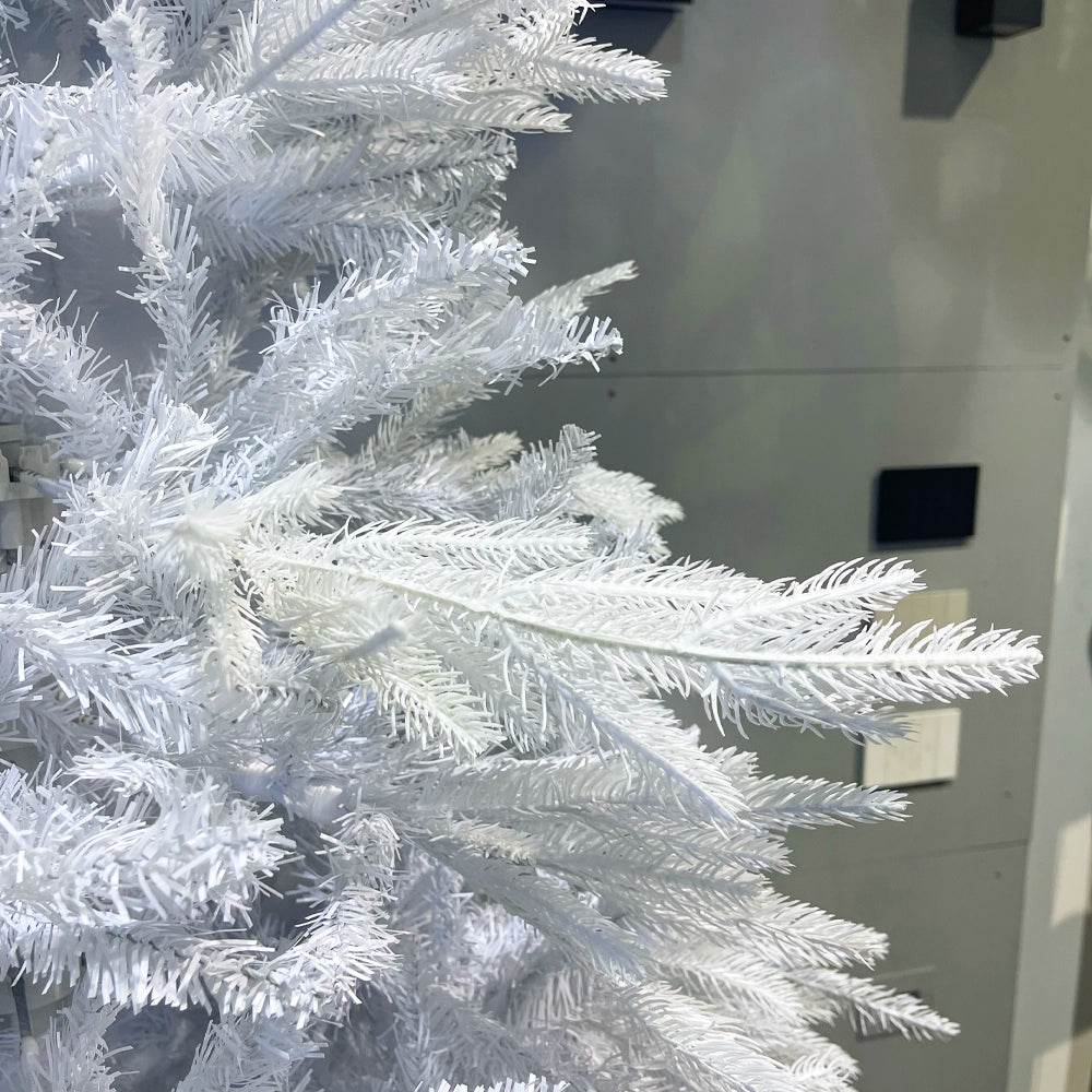 Albero di Natale Artificiale Patagonia Bianco – Iper-Realistico e Folto (H 180 cm / 210 cm)