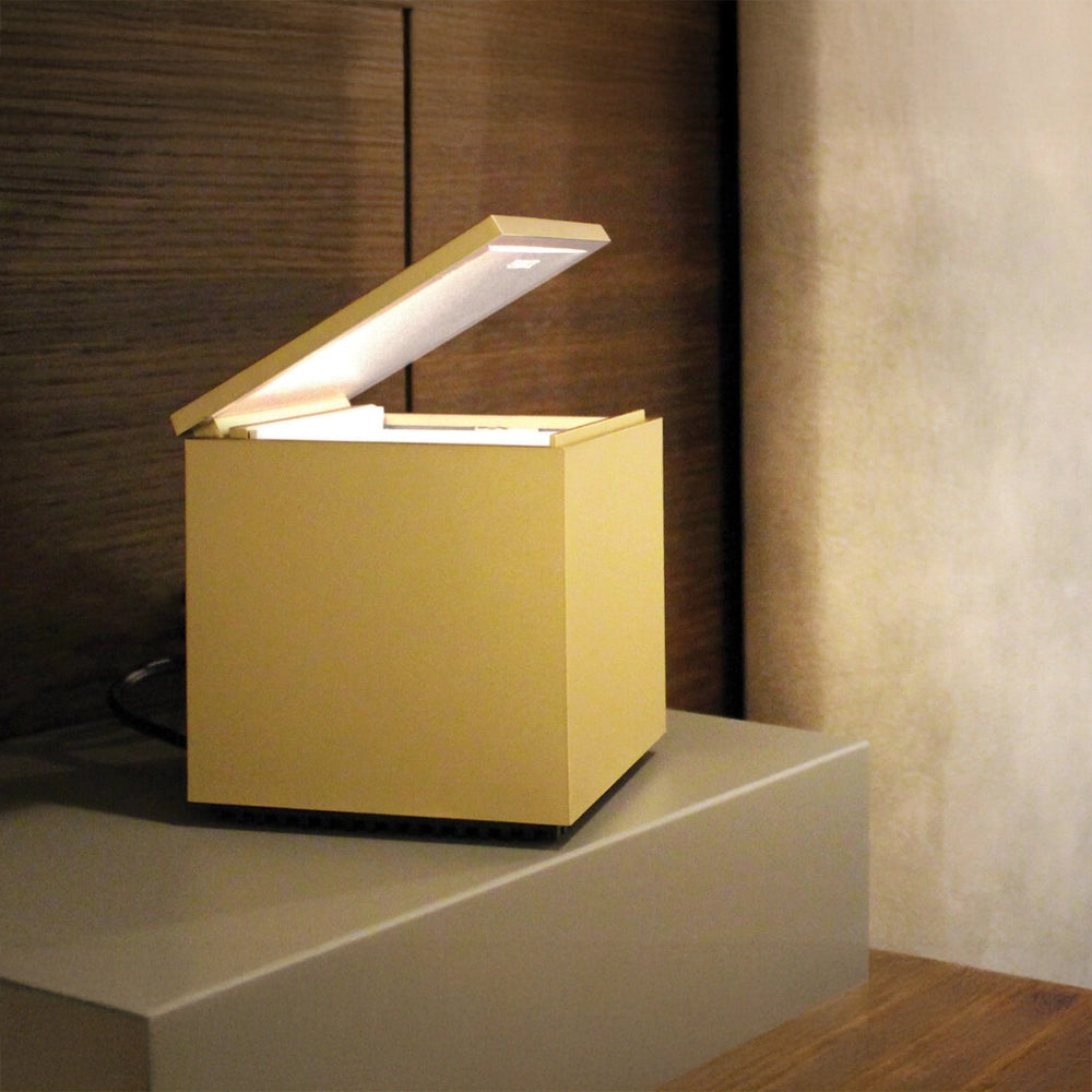 Lampada da Comodino Cubo Luce Bianco Opaco | Cini & Nils LLCACCNCUB.00136