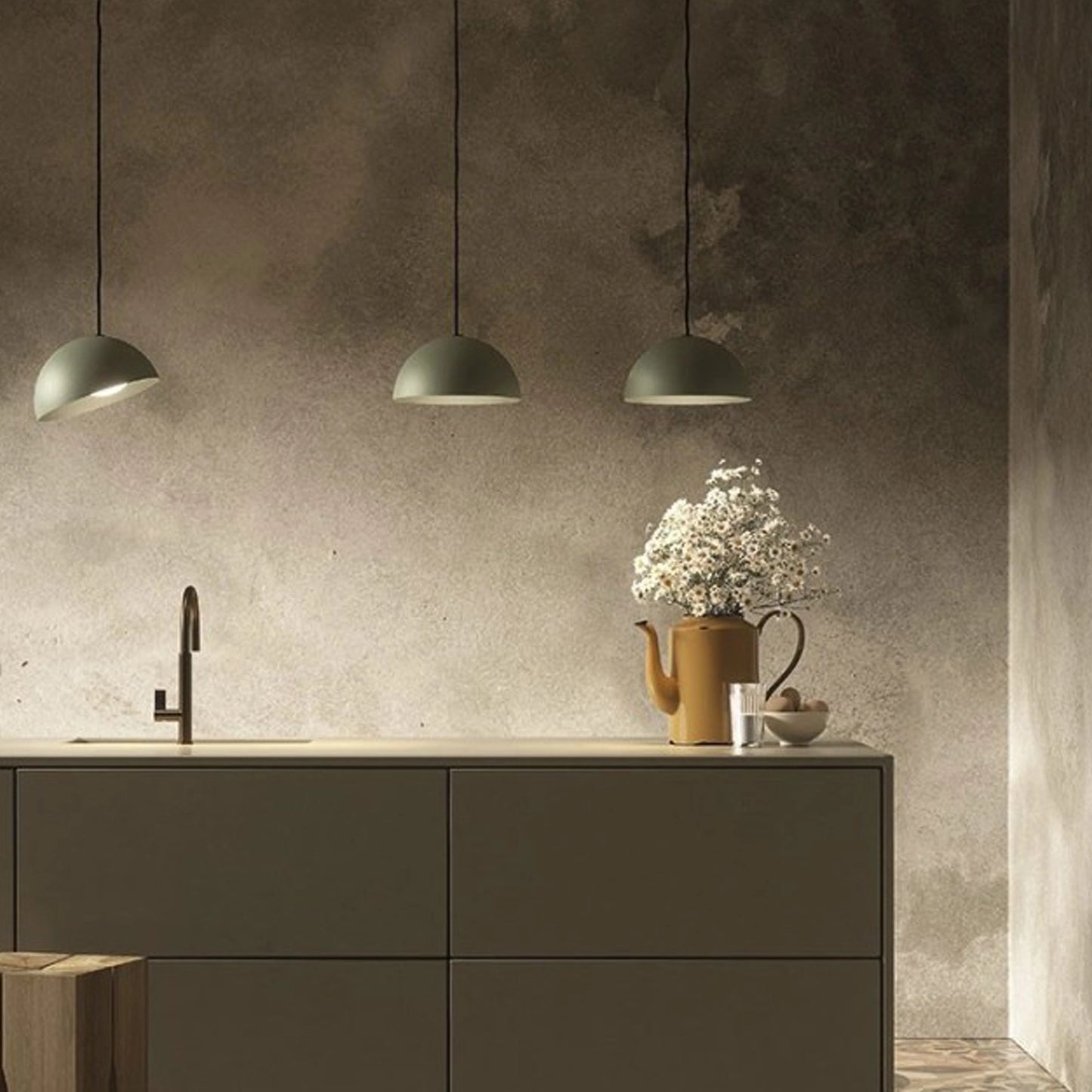 FLIP 500 - Lampada a Sospensione LED Grande e Orientabile