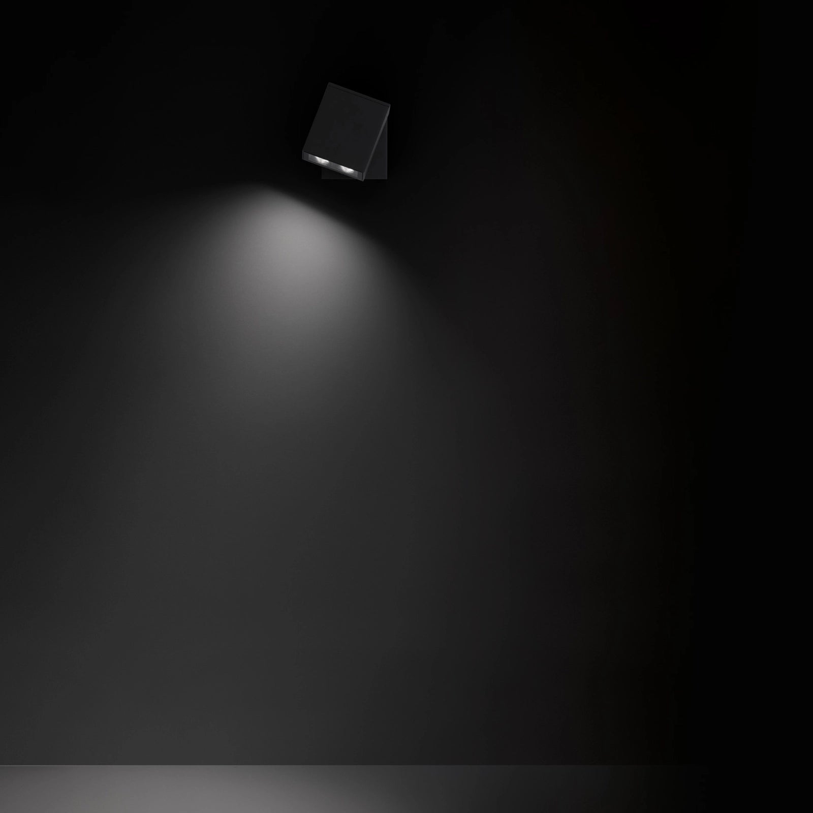 LOMLL14707DMN_0x0000000030737E37.jpg