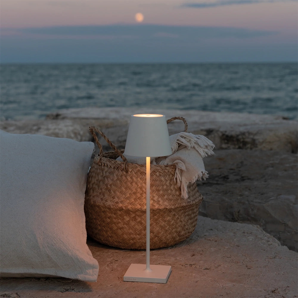 POLDINA PRO Zafferano Bianca - Lampada da Tavolo Ricaricabile Finiture Lusso