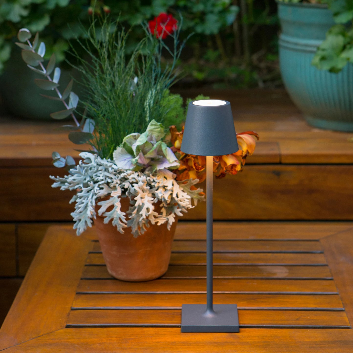 POLDINA MICRO Zafferano - Lampada da Tavolo Ricaricabile LED Ø 7 cm