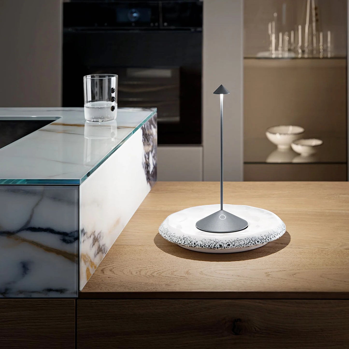 PINA Zafferano - Lampada a sospensione LED ricaricabile compatta